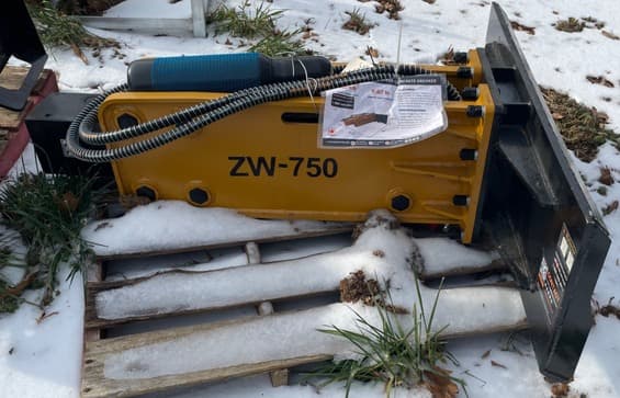 Hammer Breaker 750 Class - image 1